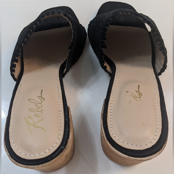 Rebels Gaia Woven Slide Sandals Sz 8 Black Suede NWOB - Picture 3 of 9